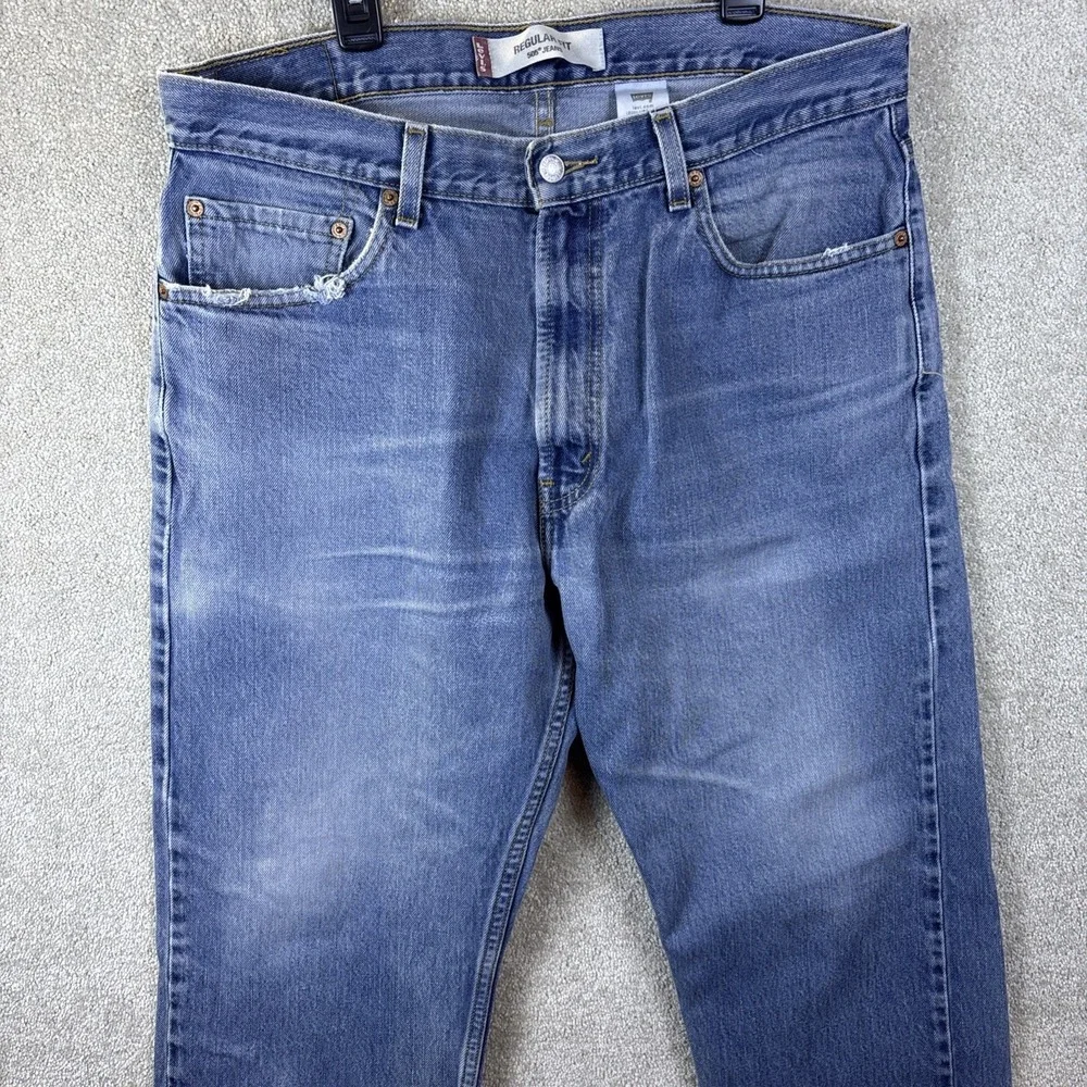 Levi's‎ 505 Regular Fit Jeans Mens 36x30 Blue Distressed Faded Denim 00505-4886